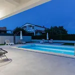 Stunning Marea With A Private Pool * Vrsi