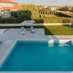 Stunning Marea With A Private Pool