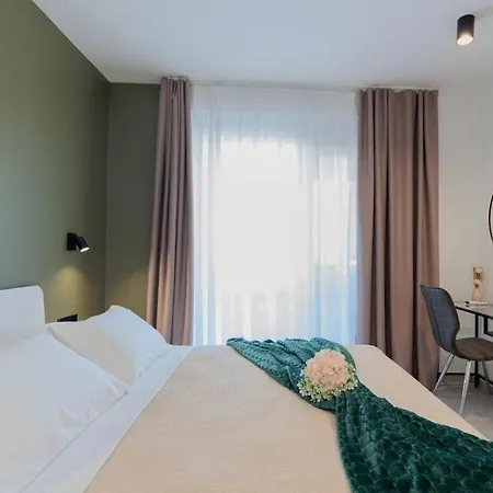 别墅 Stunning Marea With A Private Pool