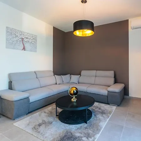 Stunning Marea With A Private Pool * 沃希