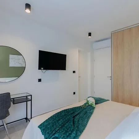 Stunning Marea With A Private Pool