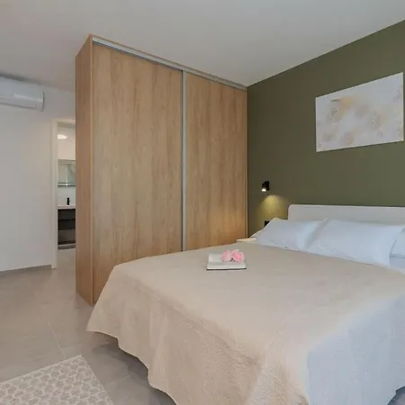 Stunning Marea With A Private Pool